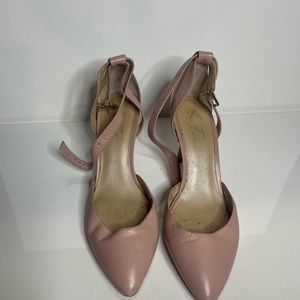 Marc Fisher Dancing Hells